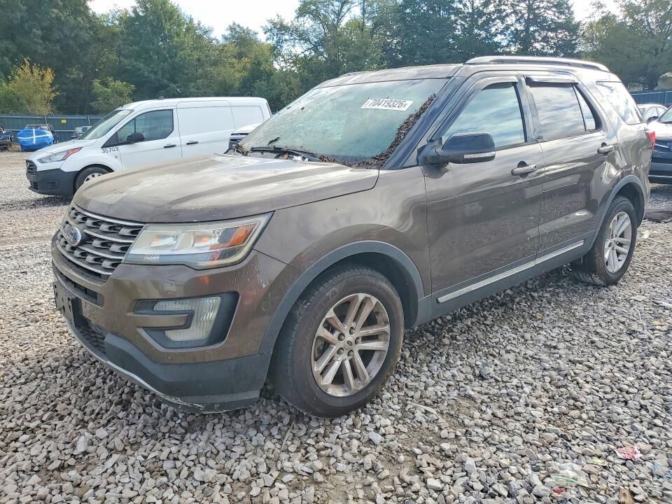 2016 FORD Explorer
