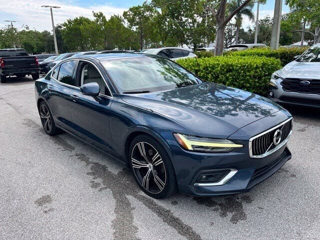 2019 VOLVO S60