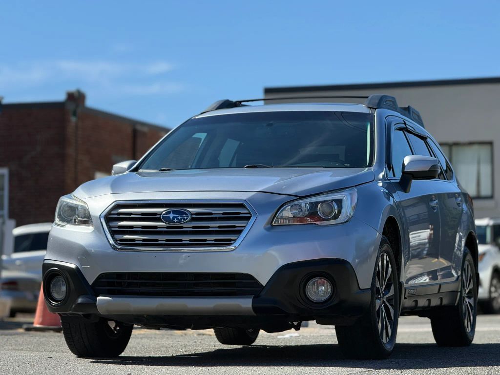2015 SUBARU Outback