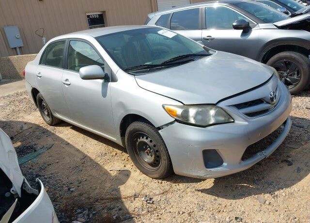 2011 TOYOTA Corolla