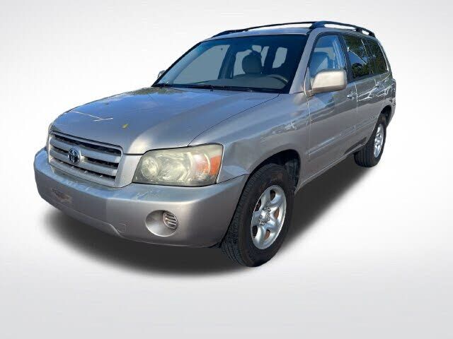 2004 TOYOTA Highlander