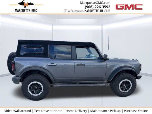 2022 FORD Bronco