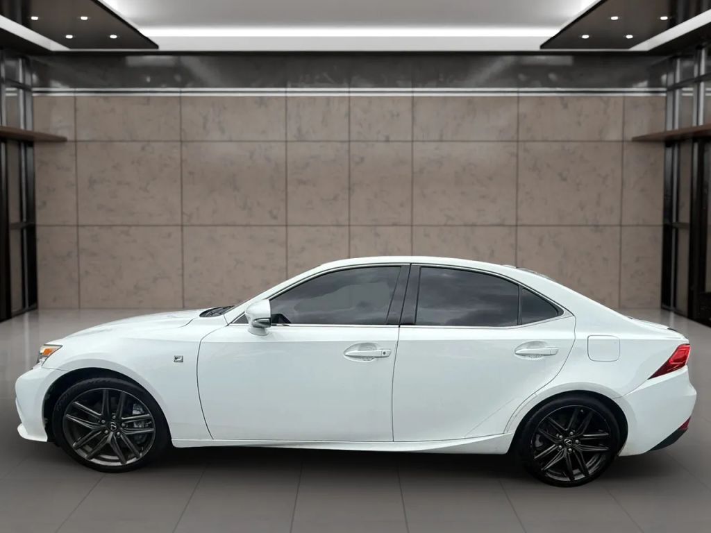 2014 Lexus IS