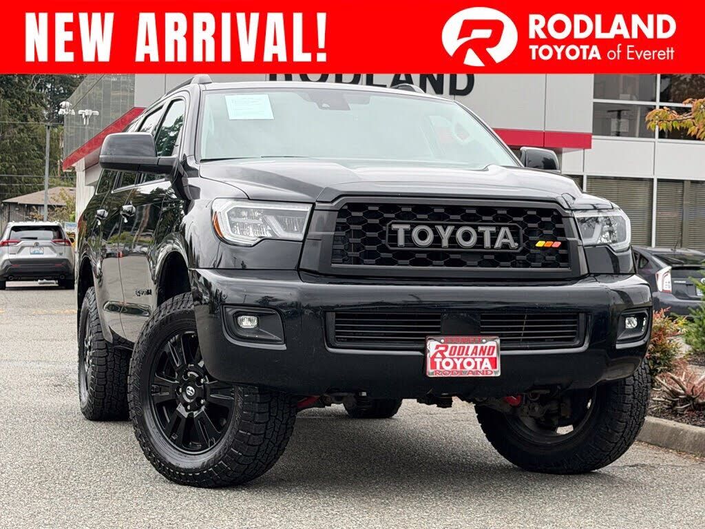 2018 TOYOTA Sequoia
