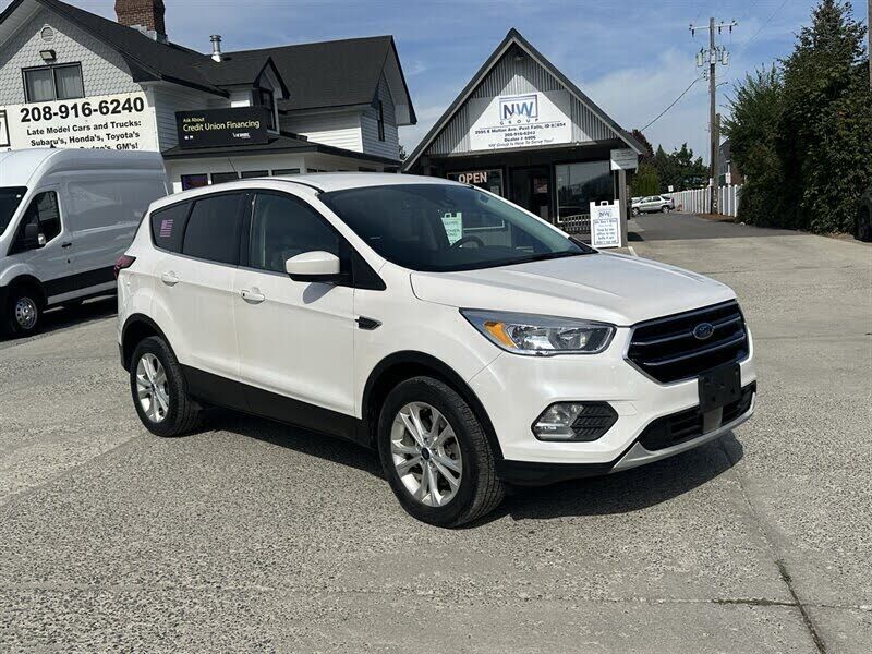 2019 FORD Escape
