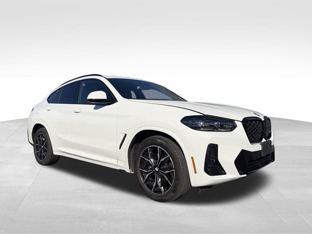 2025 BMW X4