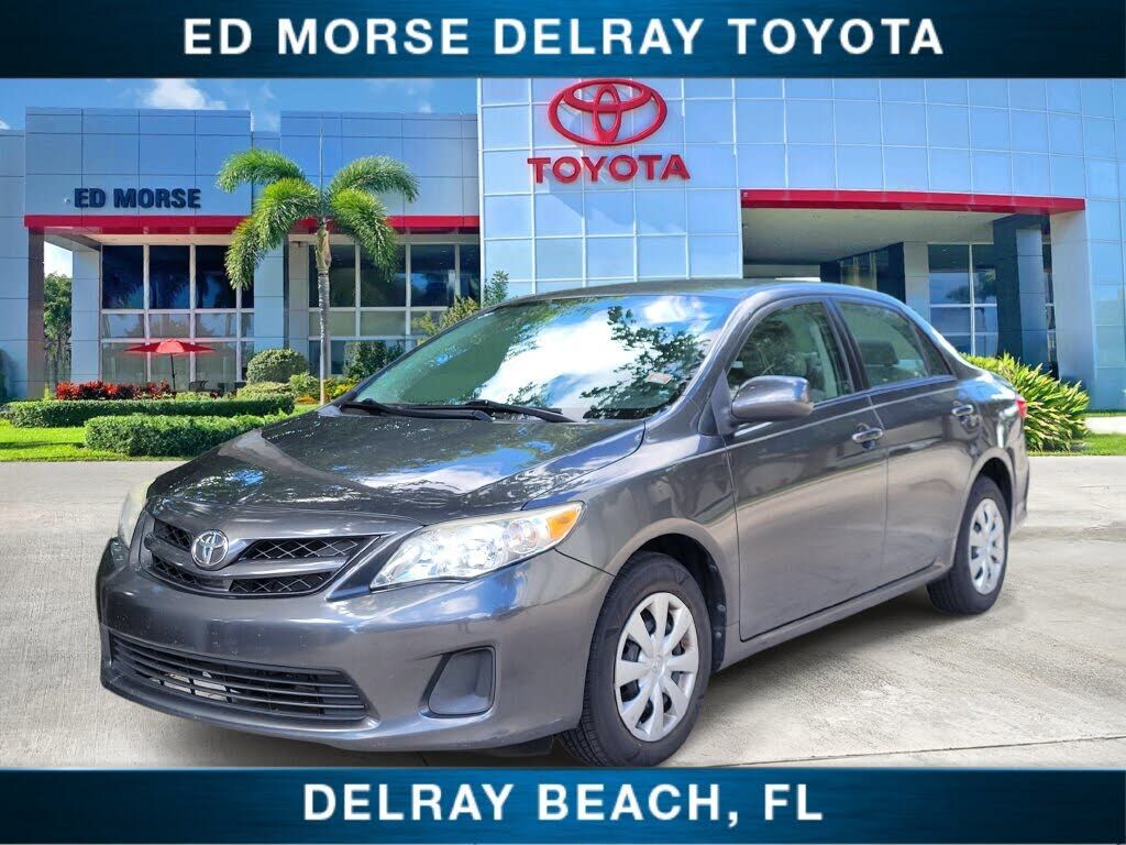 2011 TOYOTA Corolla