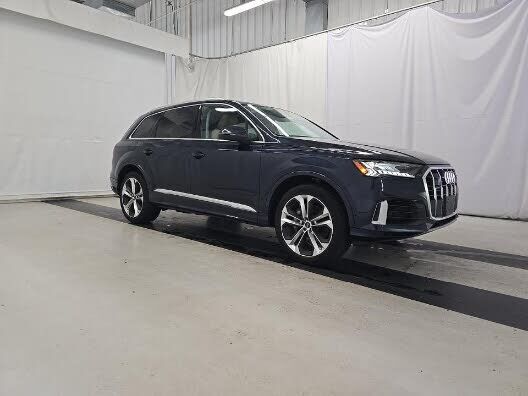 2023 AUDI Q7