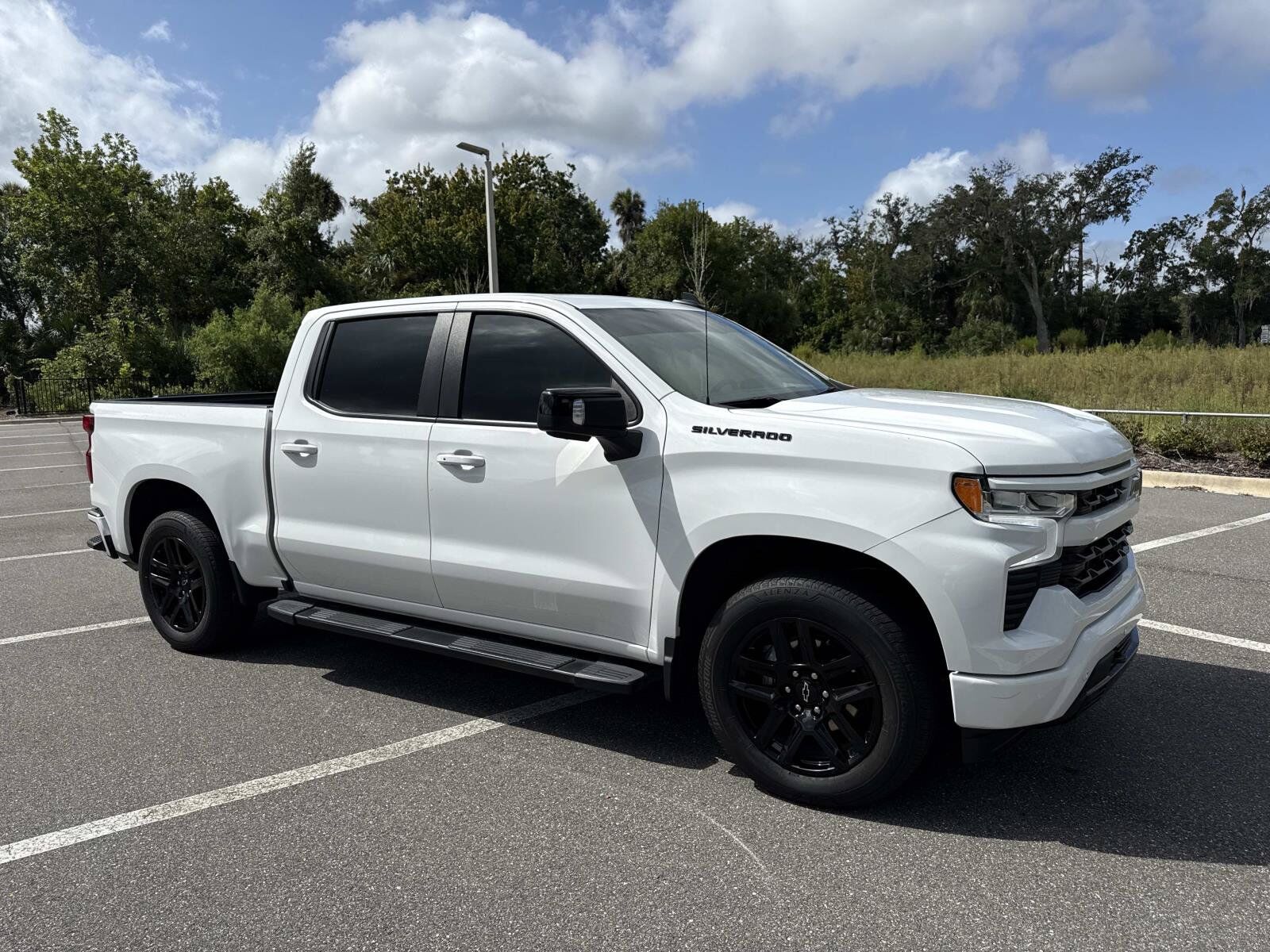 2024 CHEVROLET Silverado