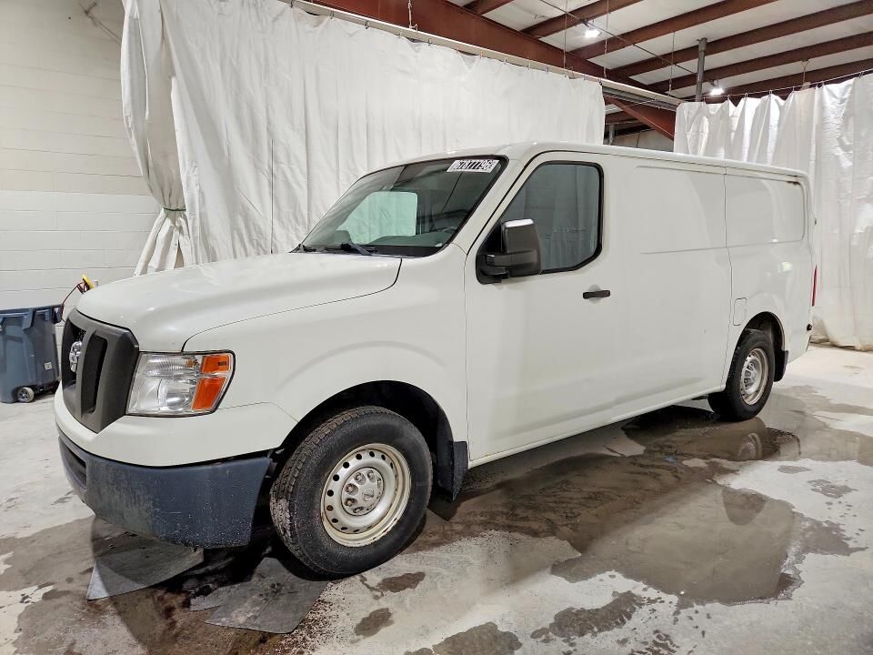 2018 NISSAN NV