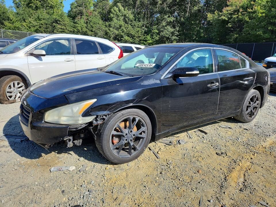 2012 NISSAN Maxima