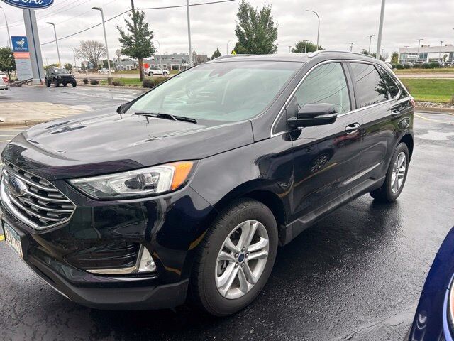 2020 FORD Edge