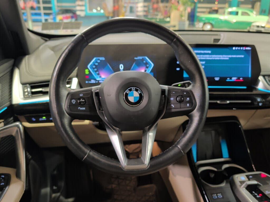 2023 BMW X1