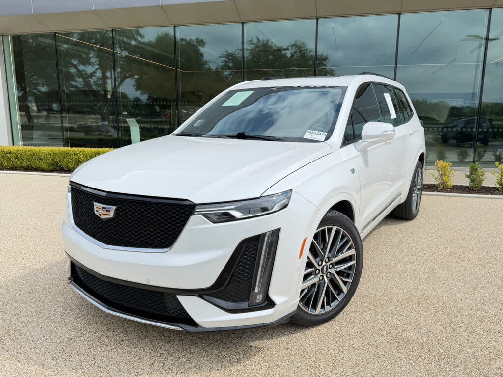 2021 CADILLAC XT6