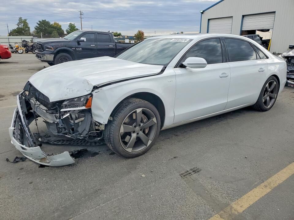 2014 AUDI A8