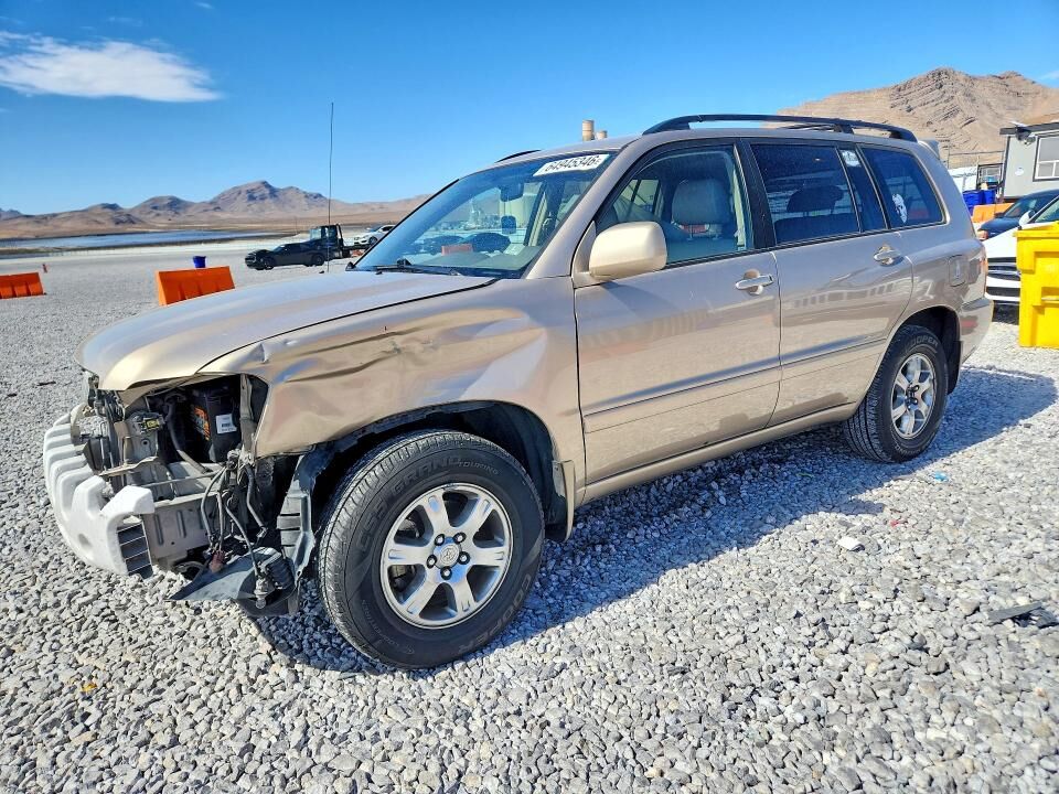 2004 TOYOTA Highlander