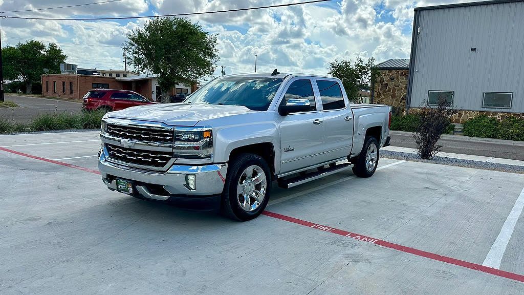 2018 CHEVROLET Silverado
