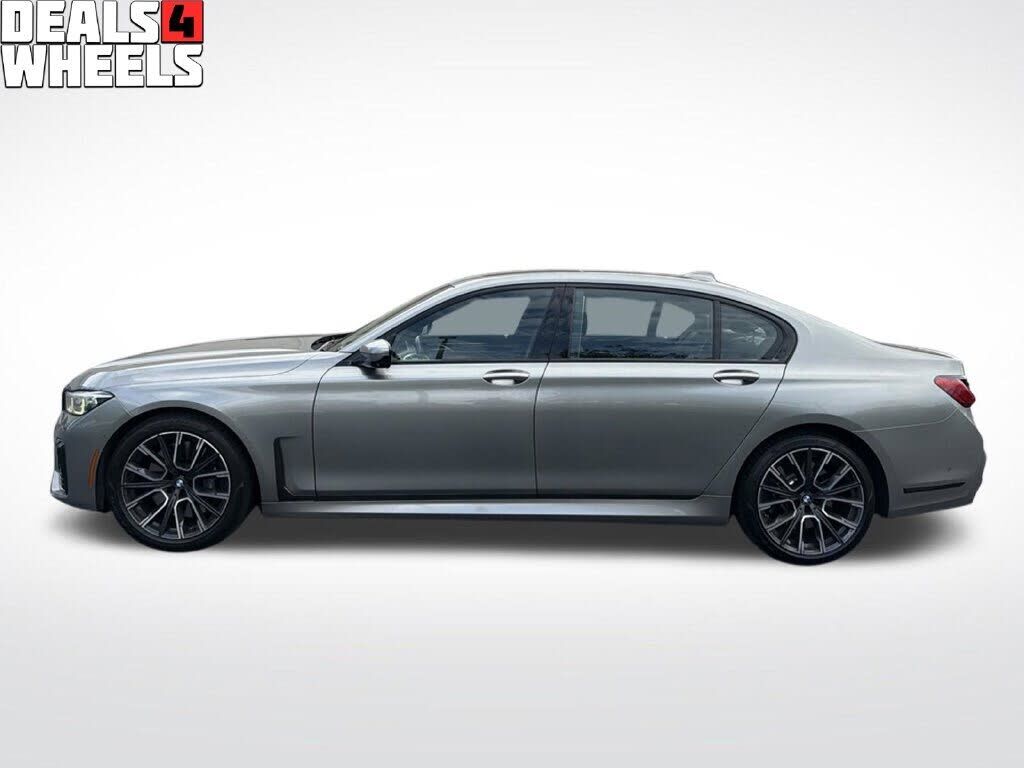 2021 BMW 740i