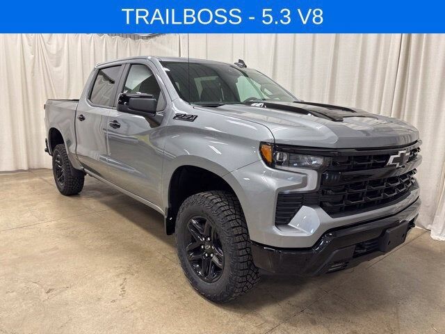 2026 CHEVROLET Silverado