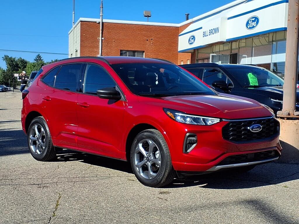 2024 FORD Escape