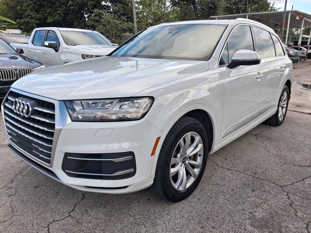 2017 AUDI Q7