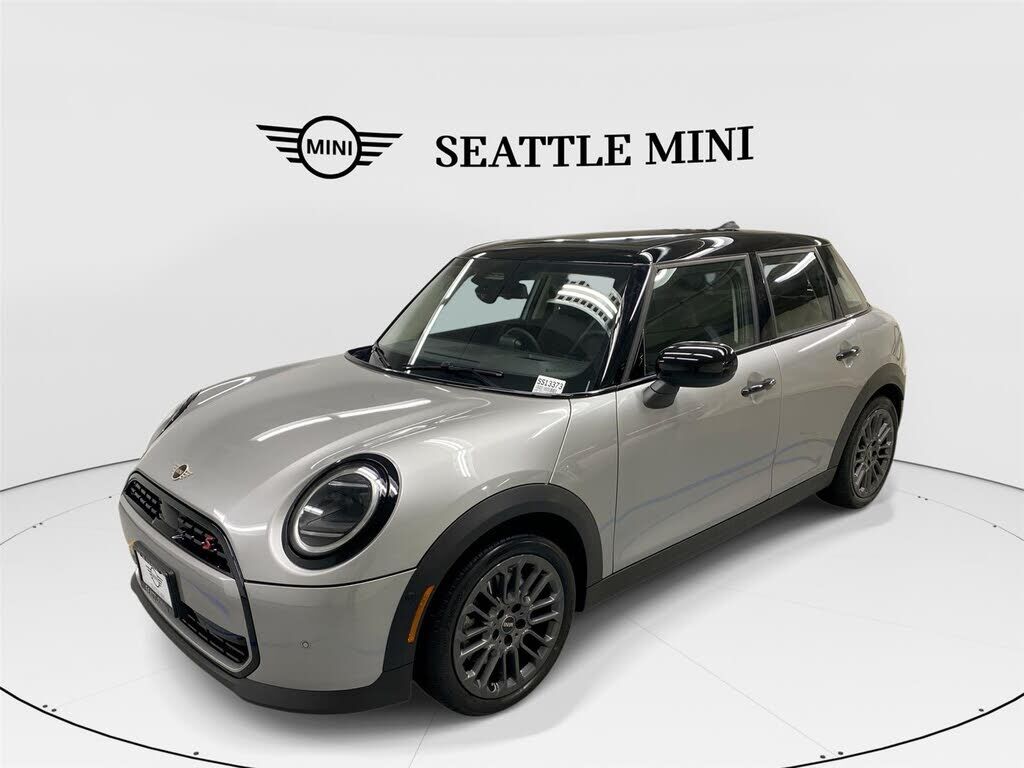 2026 MINI Hardtop