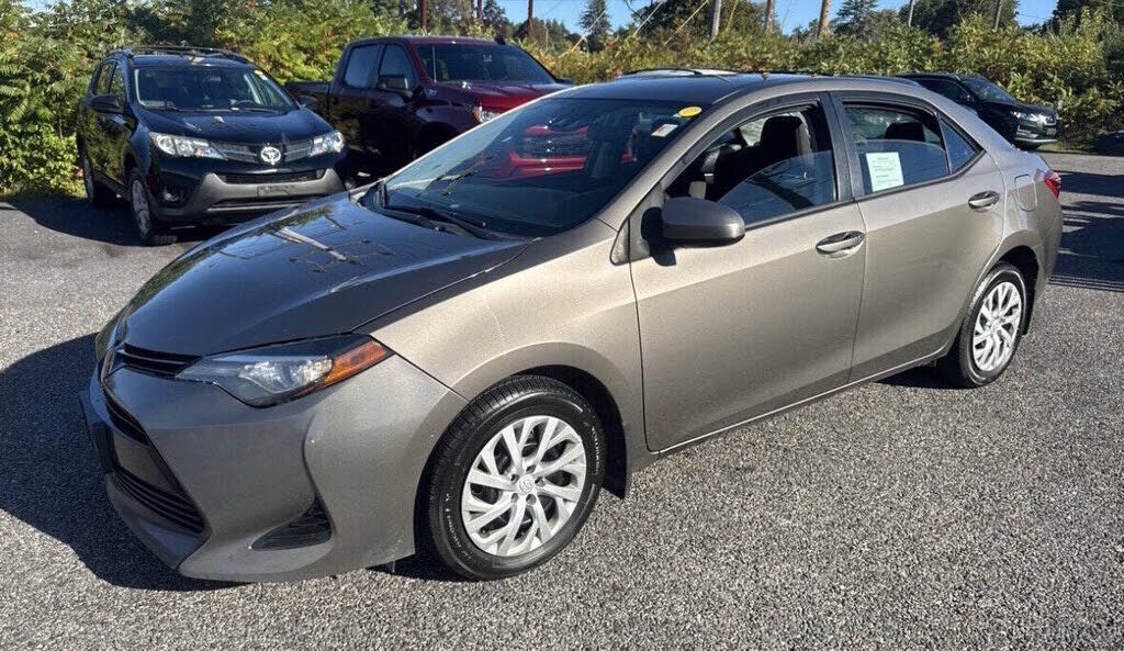 2017 TOYOTA Corolla