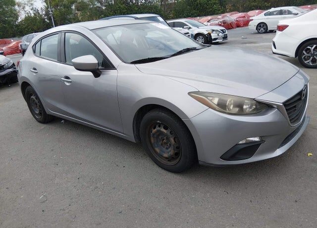 2015 MAZDA Mazda3