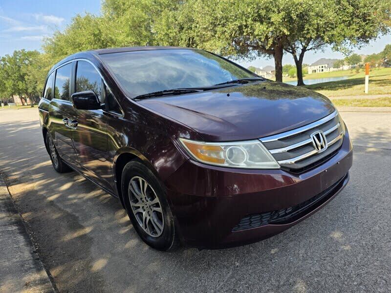 2011 HONDA Odyssey