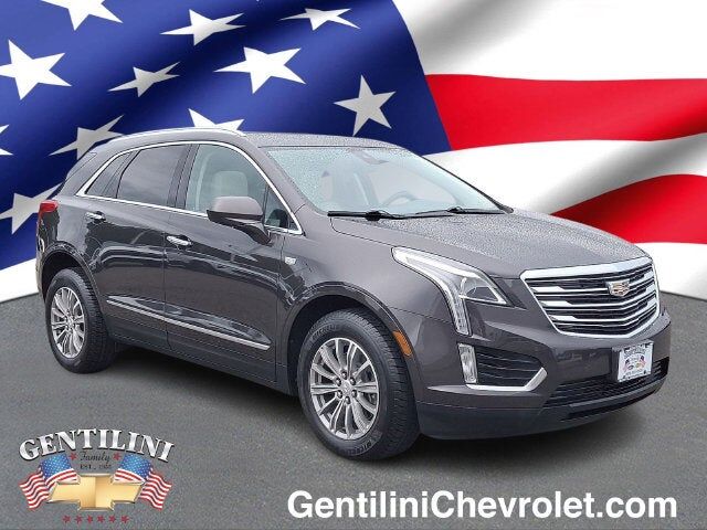 2017 CADILLAC XT5