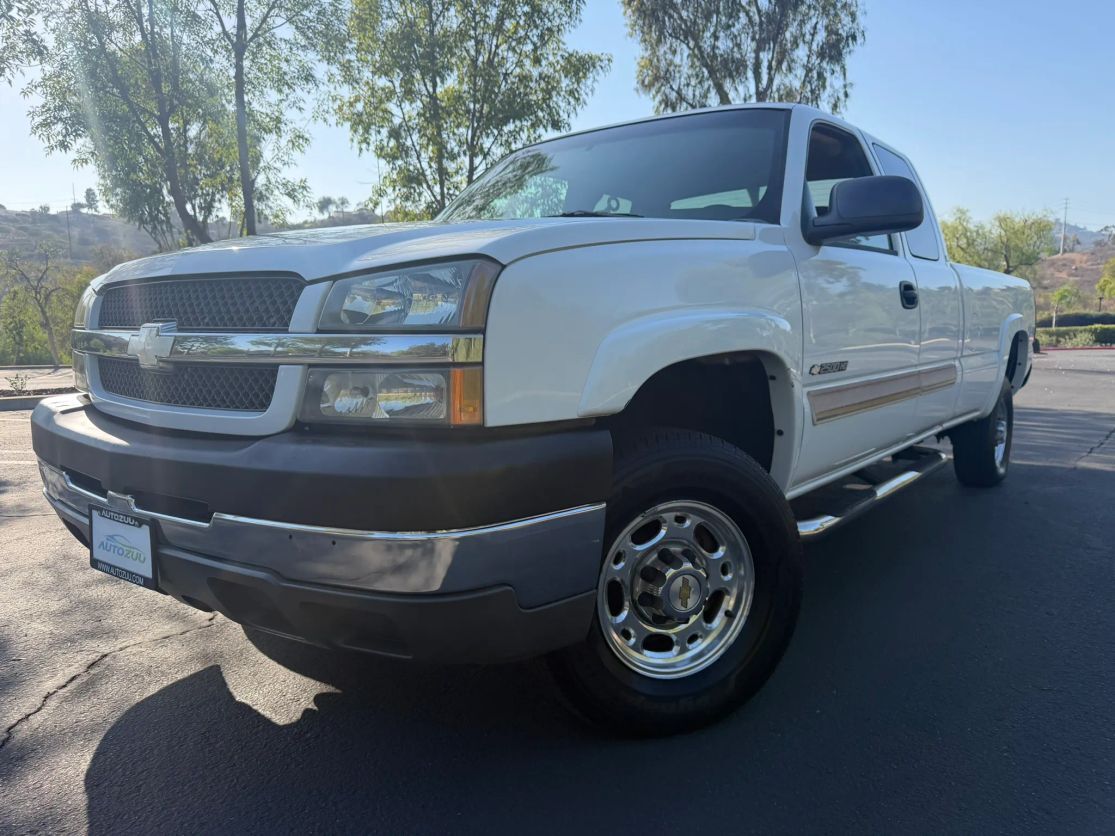 2004 CHEVROLET Silverado