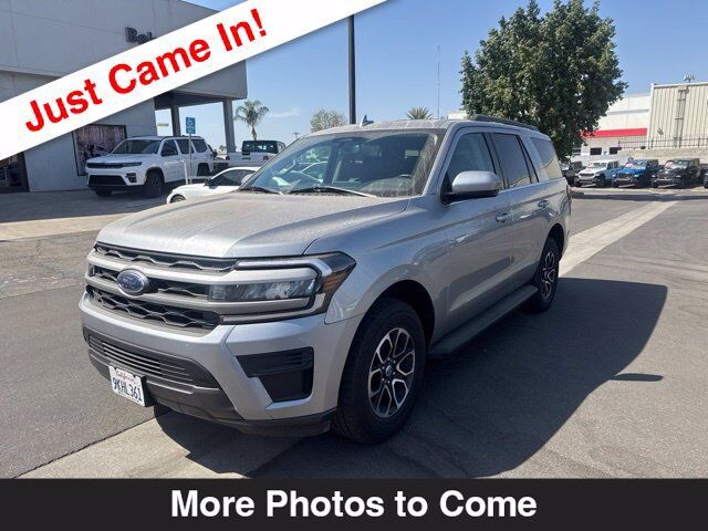 2024 FORD Expedition