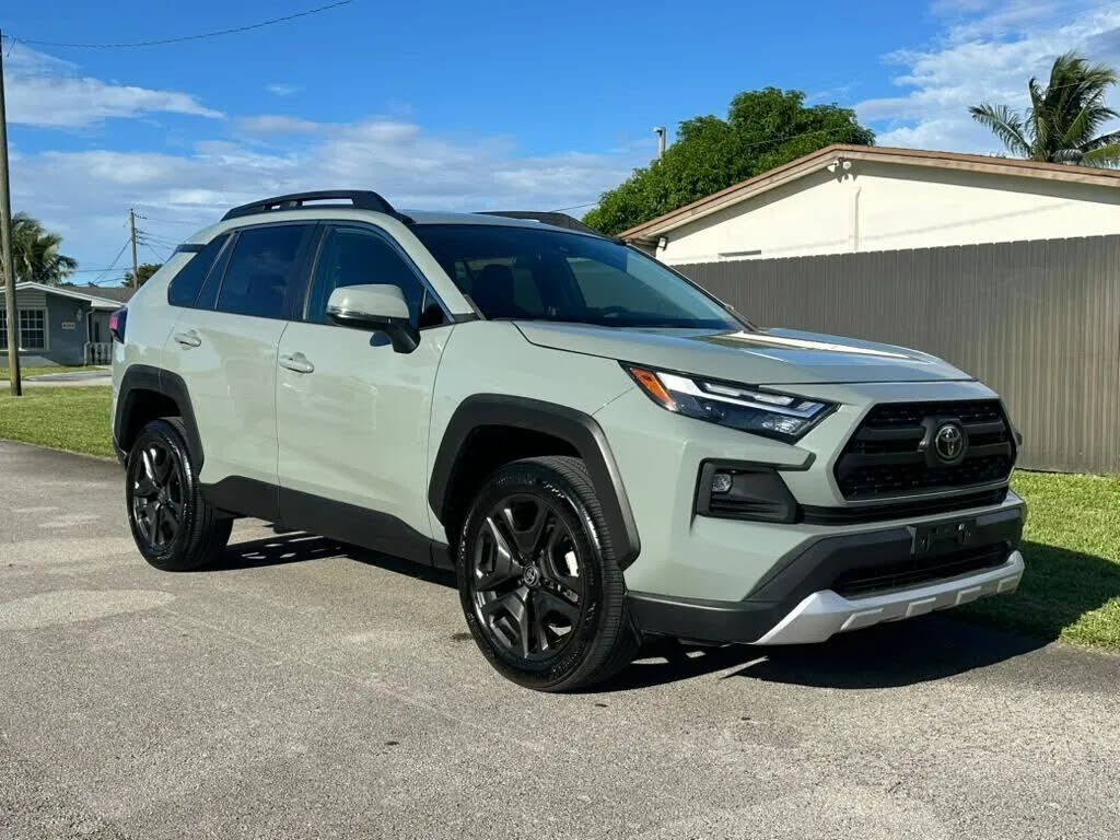 2023 TOYOTA RAV4