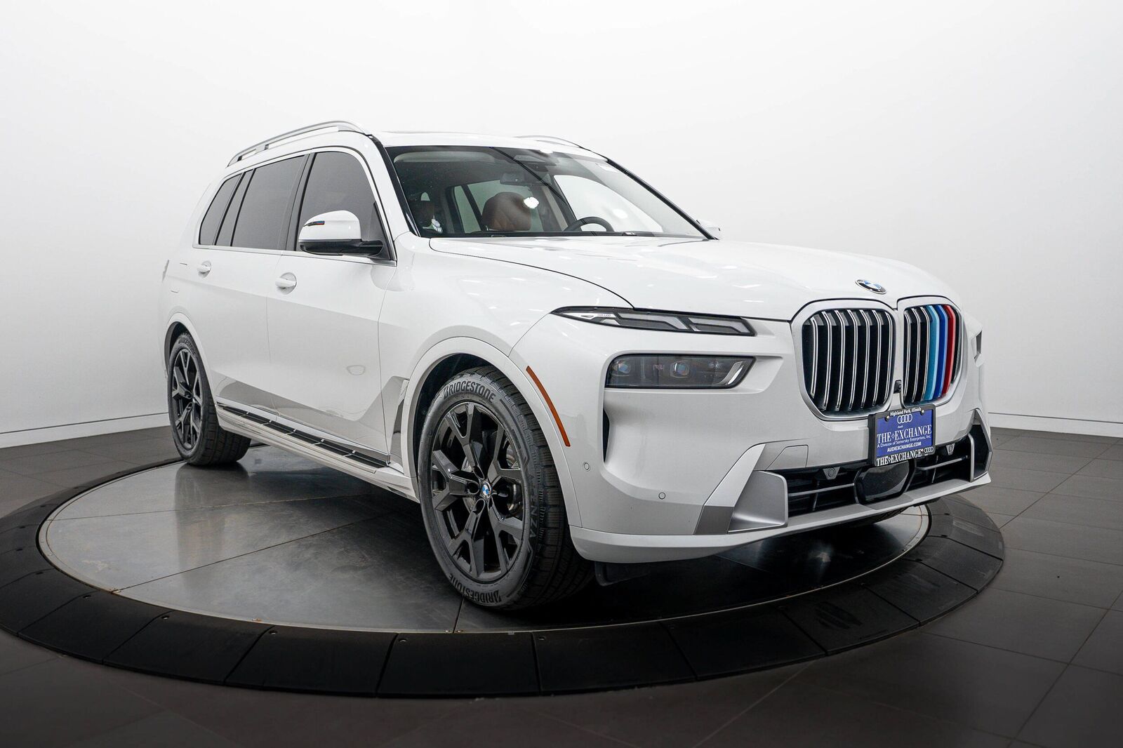2023 BMW X7