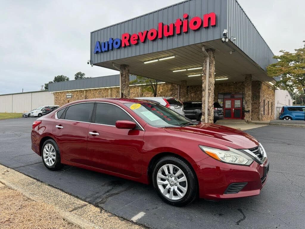 2017 NISSAN Altima