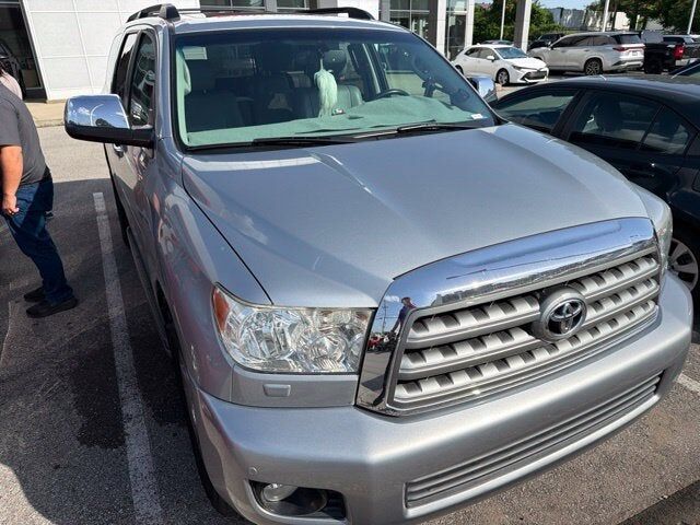 2015 TOYOTA Sequoia