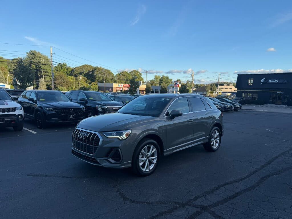 2025 AUDI Q3