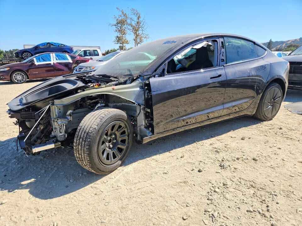 2026 TESLA Model 3