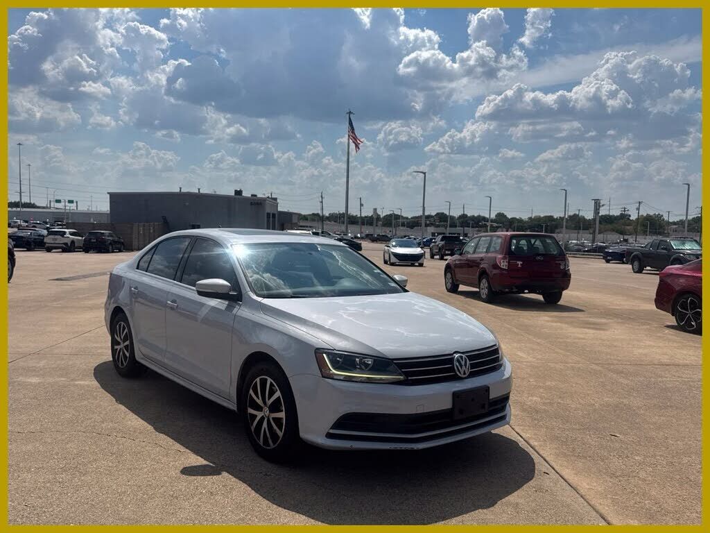 2017 VOLKSWAGEN Jetta