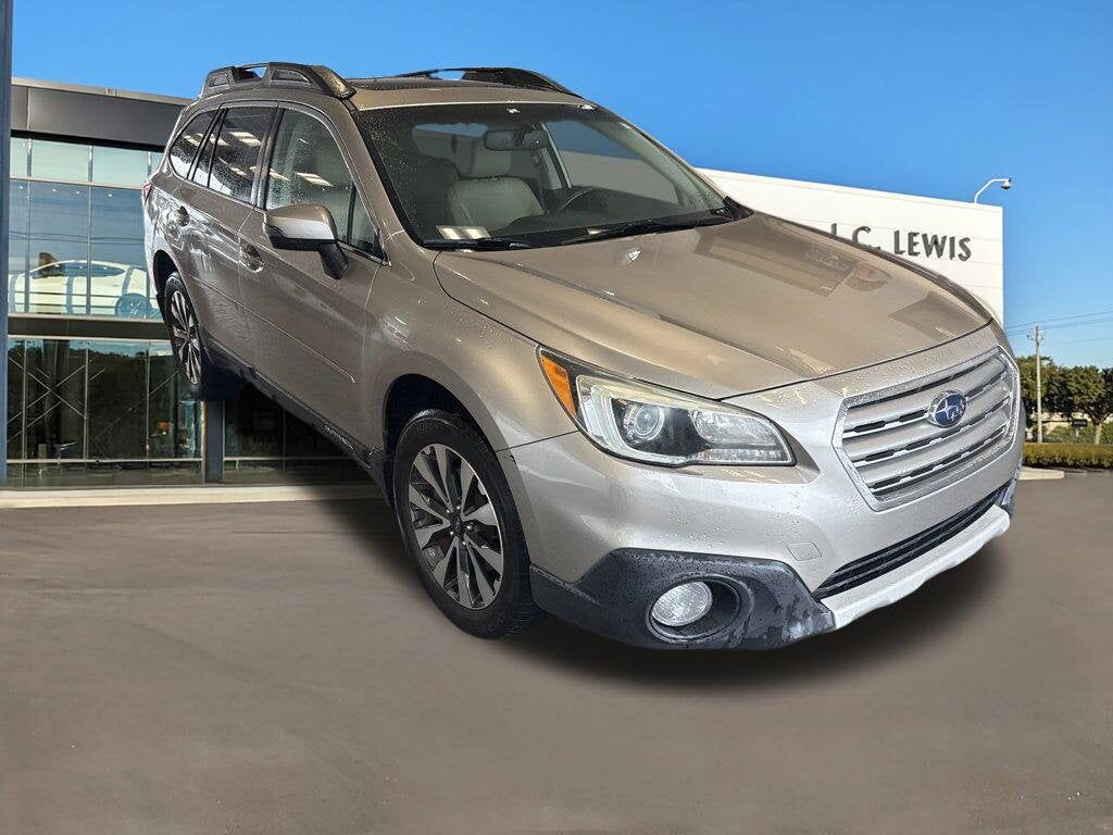 2015 SUBARU Outback