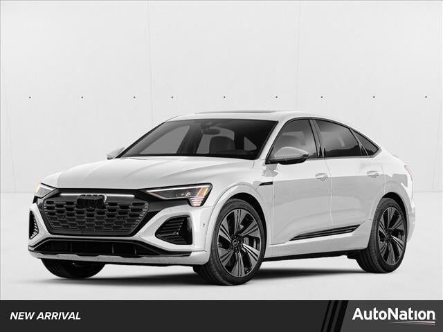 2024 AUDI Q8