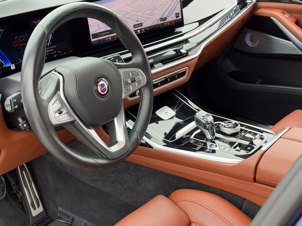 2025 BMW X7