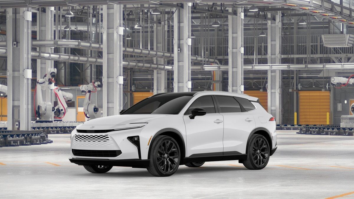 2026 TOYOTA Crown Signia