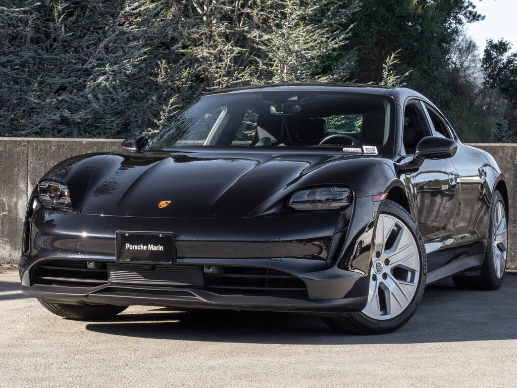 2021 PORSCHE Taycan