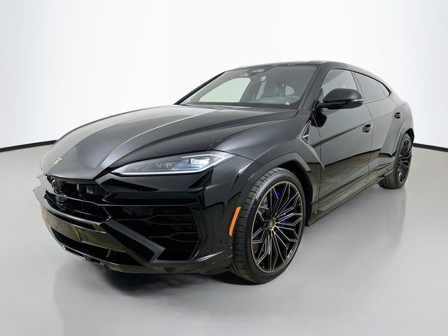 2026 LAMBORGHINI URUS