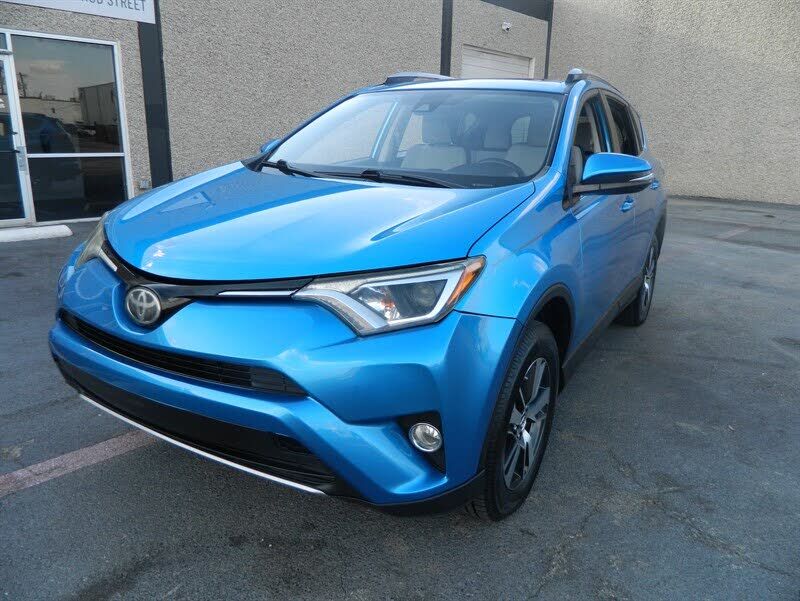 2018 TOYOTA RAV4