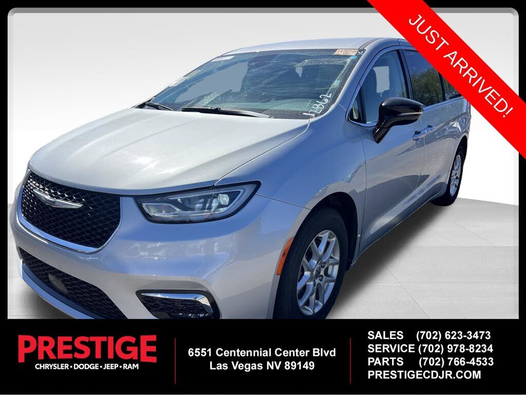 2024 CHRYSLER Pacifica