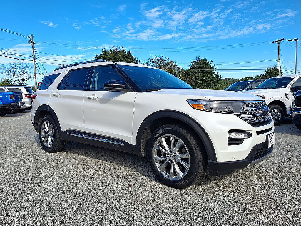 2021 FORD Explorer