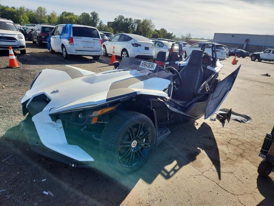 2019 SLINGSHOT Slingshot Base