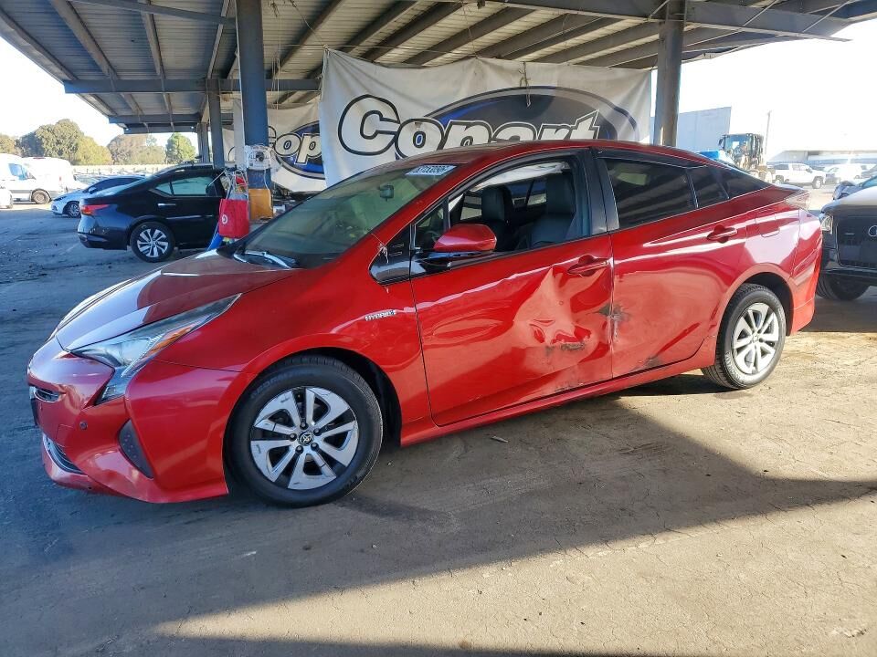 2016 TOYOTA PRIUS